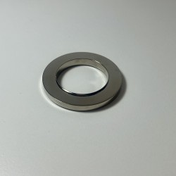 Plinth : Polished Nickel