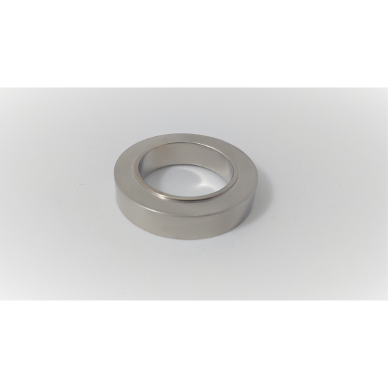 Plinth : SILKSTEEL